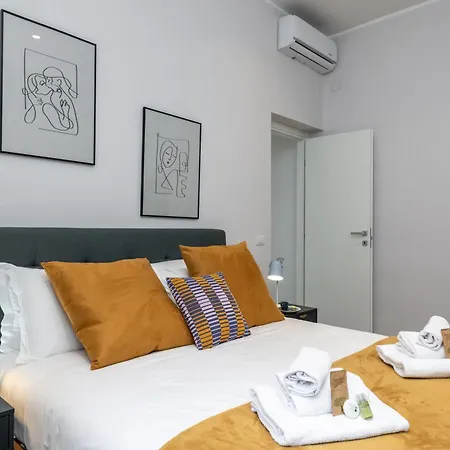 Modern Flat 3 Bed Near Center Apartmán Řím
