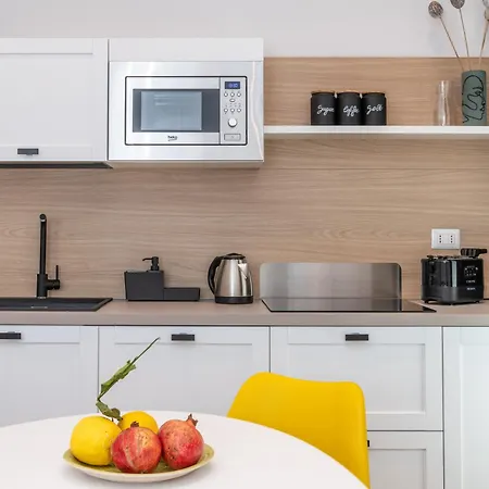 Apartmán Modern Flat 3 Bed Near Center *