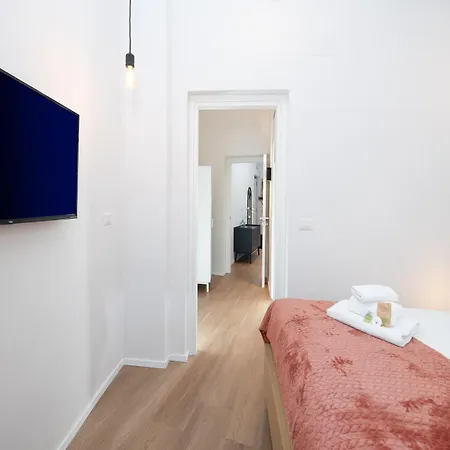 Modern Flat 3 Bed Near Center Řím