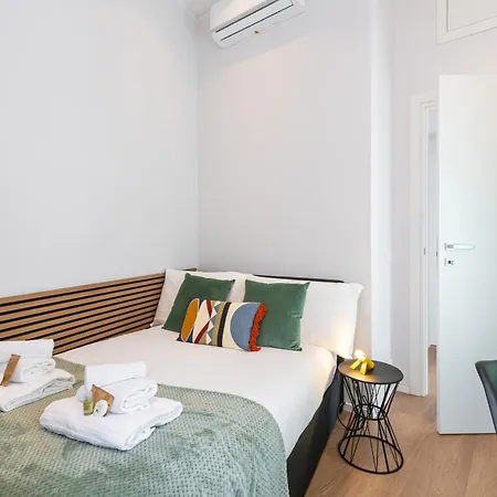Modern Flat 3 Bed Near Center Apartmán