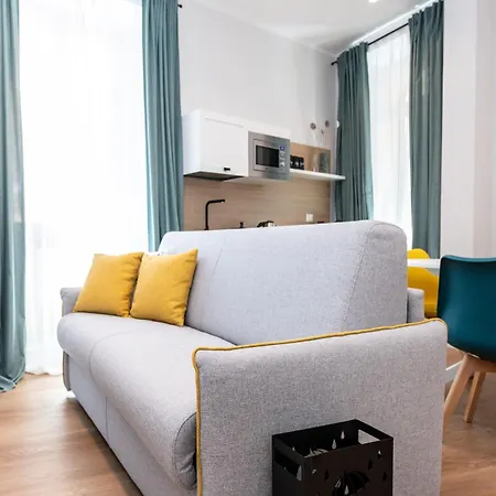 Modern Flat 3 Bed Near Center Διαμέρισμα Ρώμη